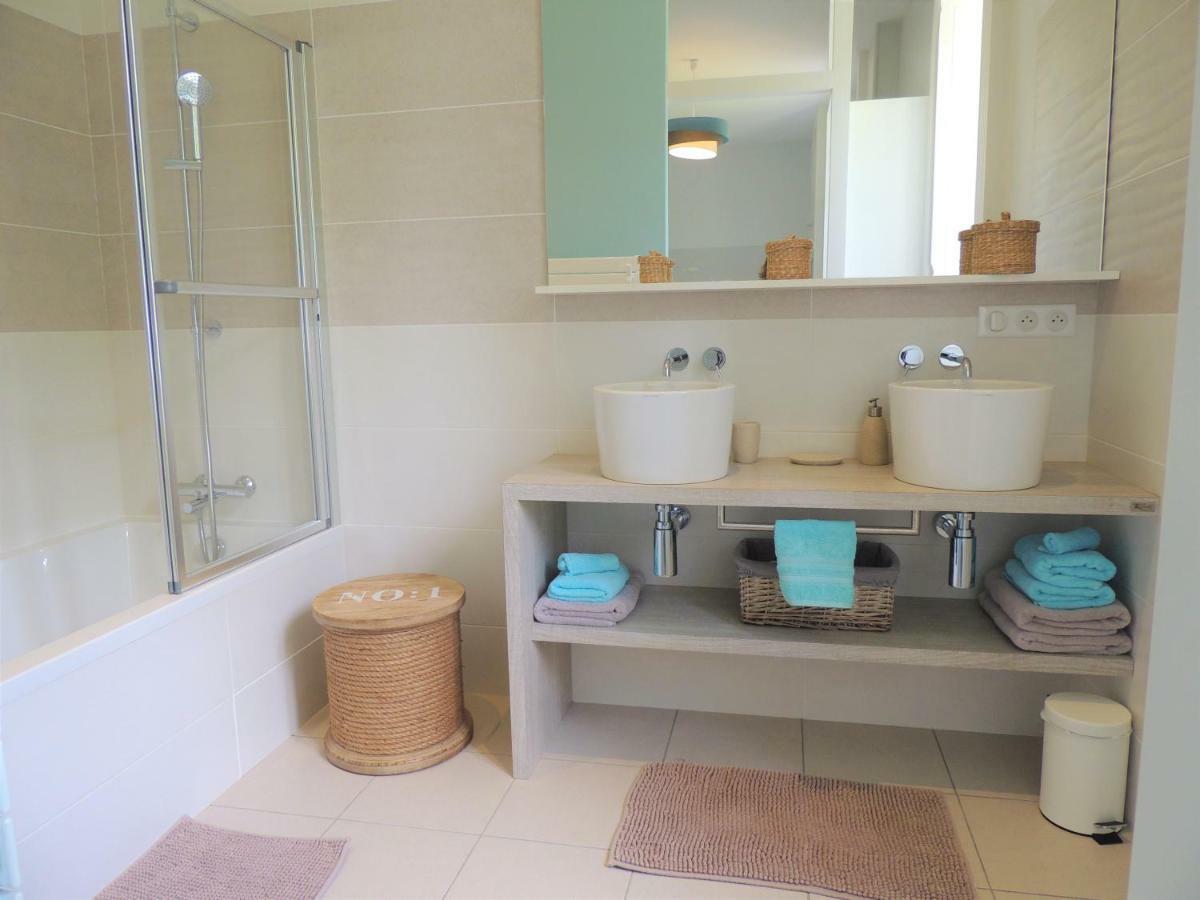Domaine Du Plessis Grimaud Bed & Breakfast Saint-Viaud Exterior photo