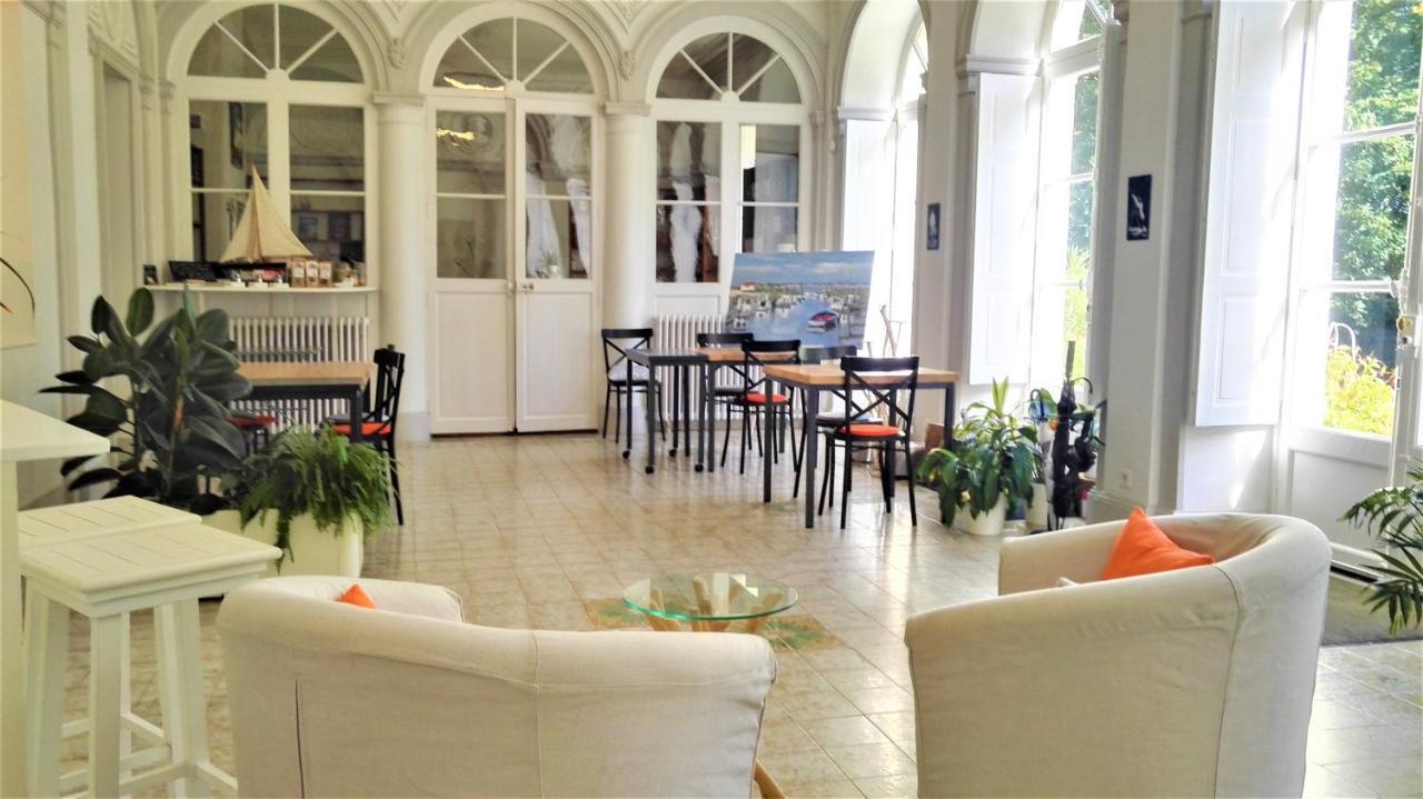 Domaine Du Plessis Grimaud Bed & Breakfast Saint-Viaud Exterior photo